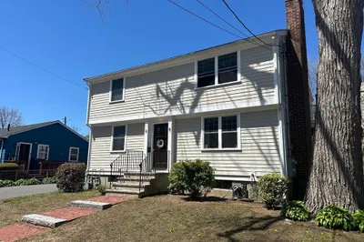 6 Hazelmere Rd #1