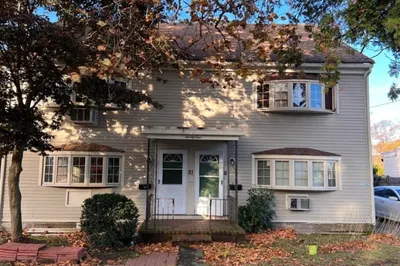 21 North Main St #2