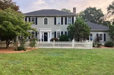 1 Crestview Dr. 1