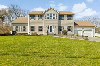 63 Crabtree Lane 1