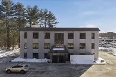 49 Plain Street 1