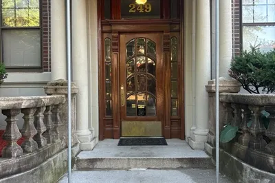249 Chestnut Hill Ave #24