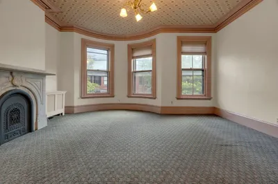 134 W Newton St #3