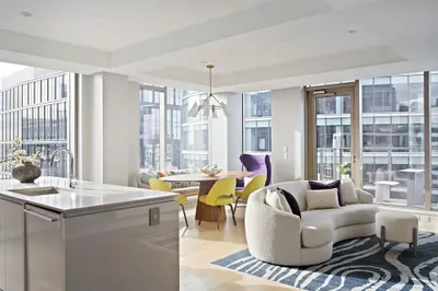 133 Seaport Boulevard #2101 1