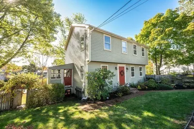 150 Merryknoll Rd