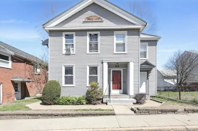 315 Front St