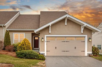 160 Walden Way #160 1