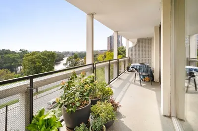 221 Mt. Auburn St #508