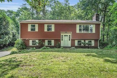 918 New Sherborn Rd 1