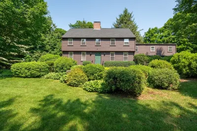 49 Walnut Rd 1