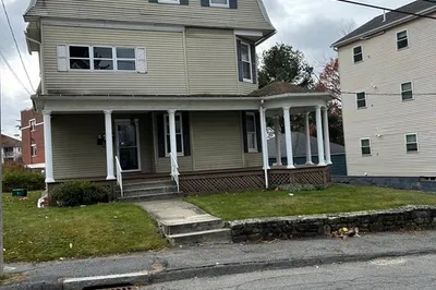 34 King Philip Rd 1