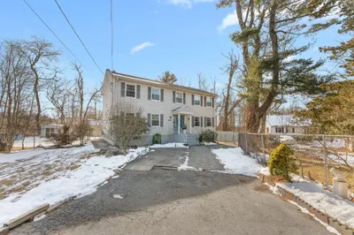 265 Winter St 1