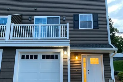 4 Fairview St #10 1