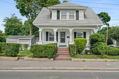 52 Harvard Street