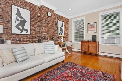 10 Washington Street #2