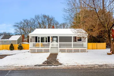 94 Bigelow St 1