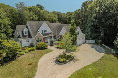 24 White Alder Way 1