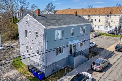 135 Snell St