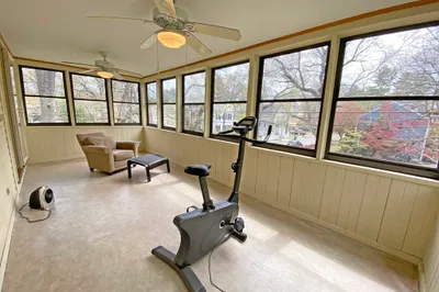 263 Auburndale Ave 1