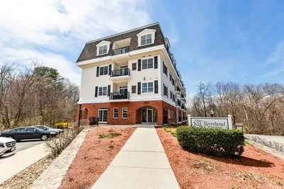 350 Greene St #306 1