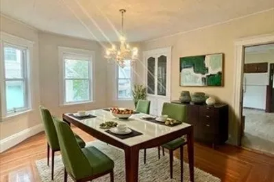 8 Hunnewell Ave #8