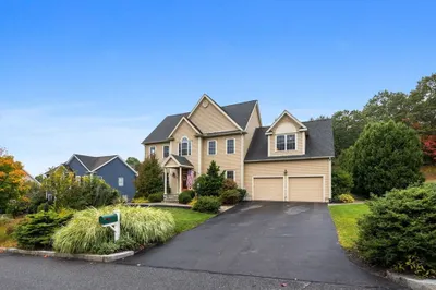731 Samuel Dr 1