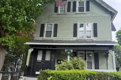 39 Woodland St 1
