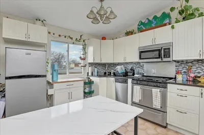 10 Bynner St #1 1