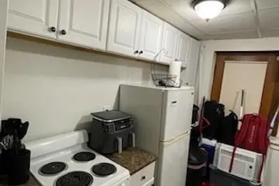 43 Dana St #5 1