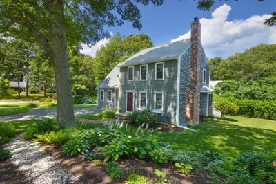 3 Old Barn Ln