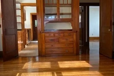 48 Brooks Ave #1