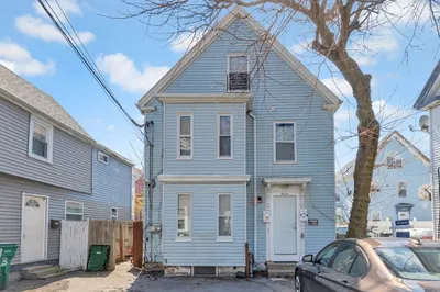 7 Lander St 1