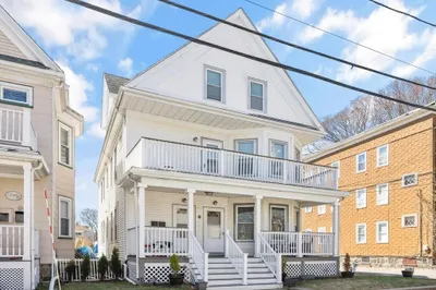11 Lambert St