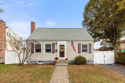 85 Como Rd