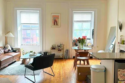 107 Beacon St #6 1