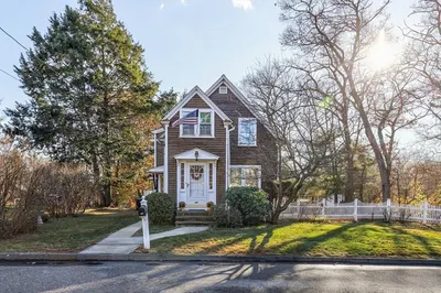 23 Fairfax St