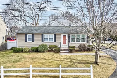 6 Vermette Ct 1
