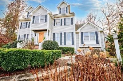 5 Derosier Dr