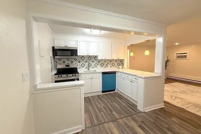 16 Erick Rd #7