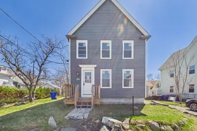 32 Shores St 1