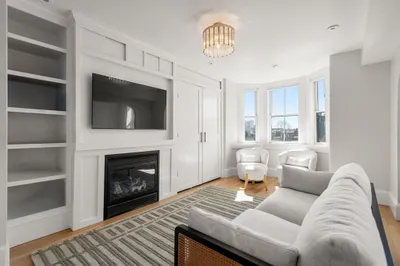 131 Pembroke Street #5
