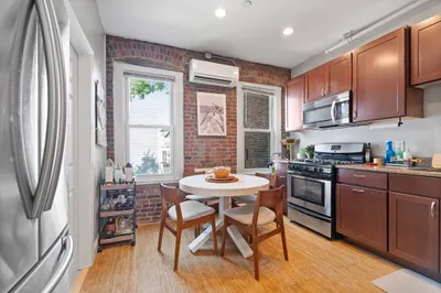 162 F Street #2