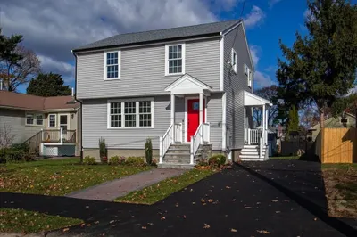 19 Roxana St 1