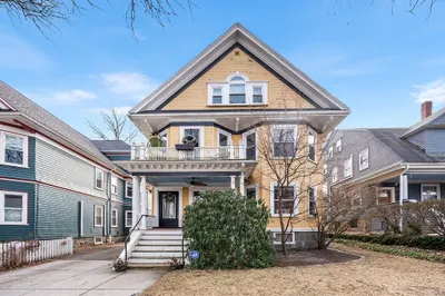 77 Melville Ave #1