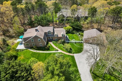 65 Palomino Dr 1
