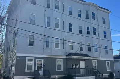 11 Lilley St #7 1