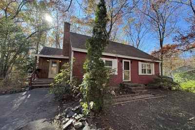 601 Flathill Road
