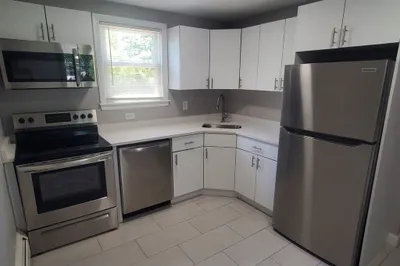 433 Sea Street #6