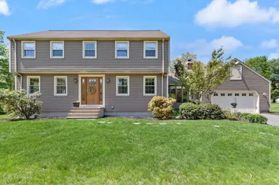 23 Clover Hill Drive 1