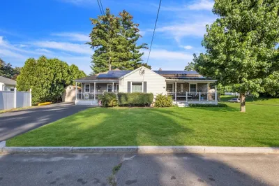 15 Pinebrook Dr 1
